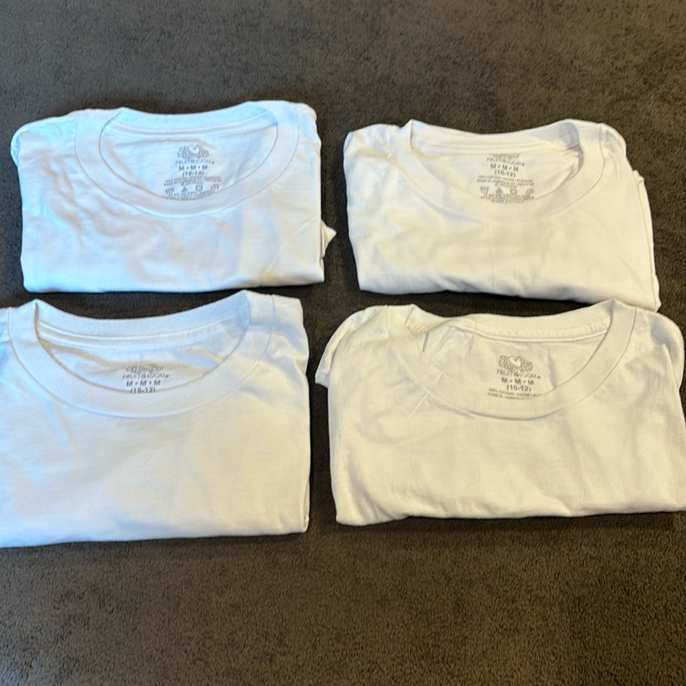 4 pack fruit of loom white tees